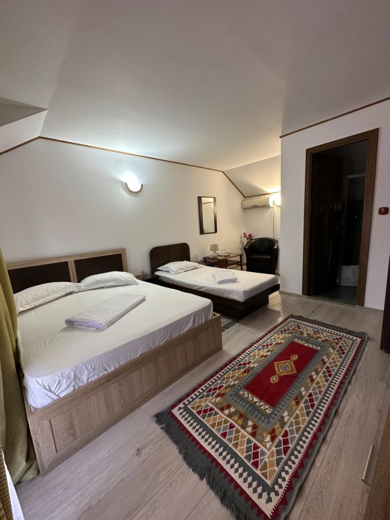 Casa Cu Flori Corbu Hotel คอร์บู ภายนอก รูปภาพ