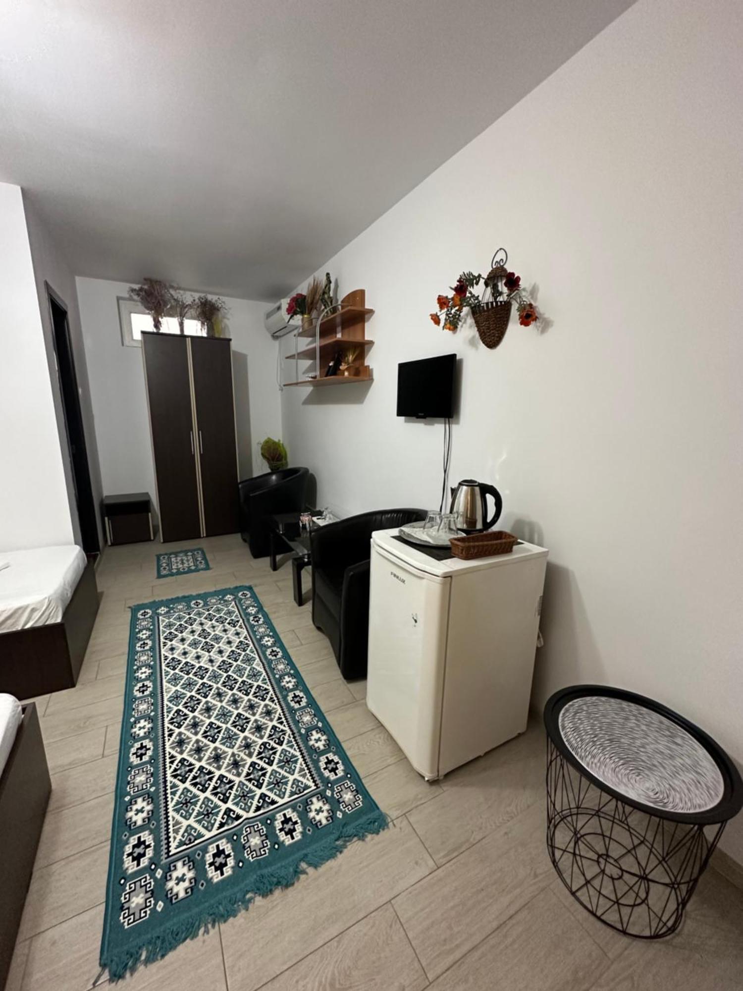 Casa Cu Flori Corbu Hotel คอร์บู ภายนอก รูปภาพ