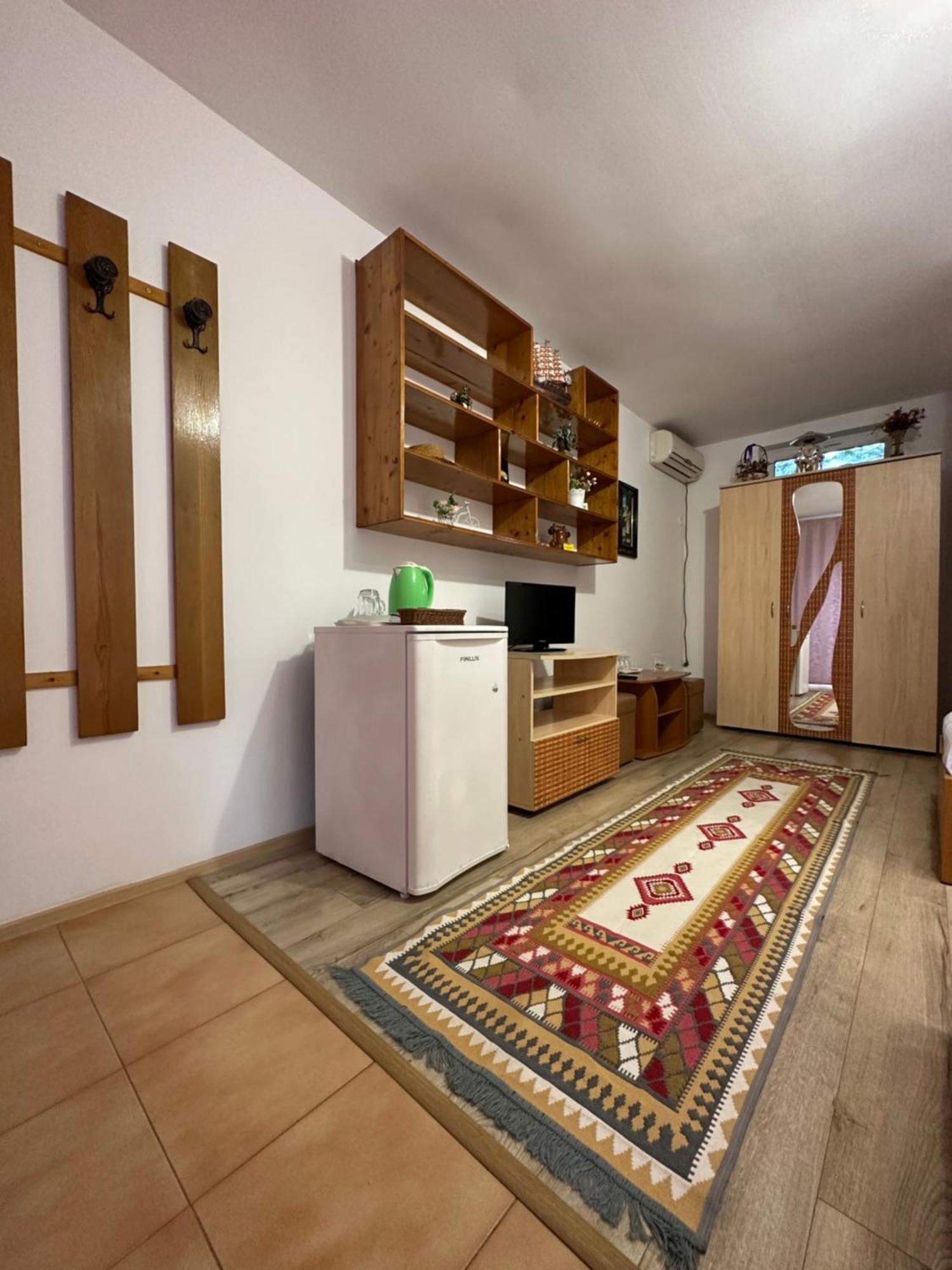 Casa Cu Flori Corbu Hotel คอร์บู ภายนอก รูปภาพ